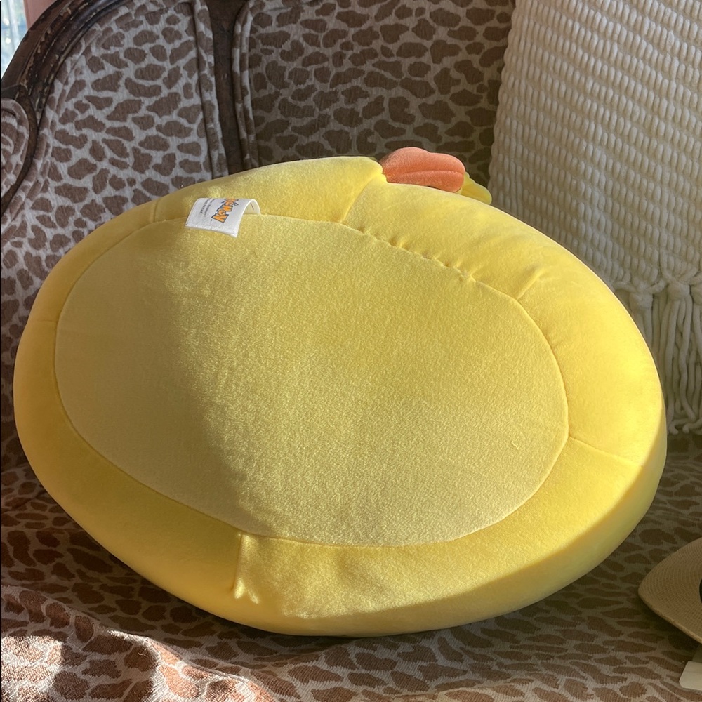 Pokemon GIANT Pikachu Plush SQUISHMALLOW NWT - Picture 6 of 8